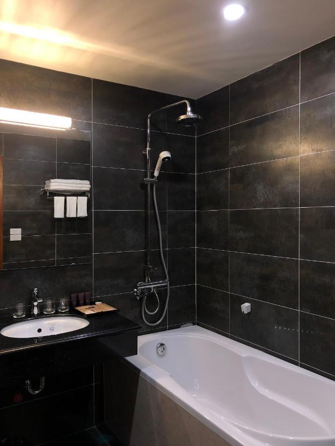Moc Hoang Hotel Hanoi Zewnętrze zdjęcie
